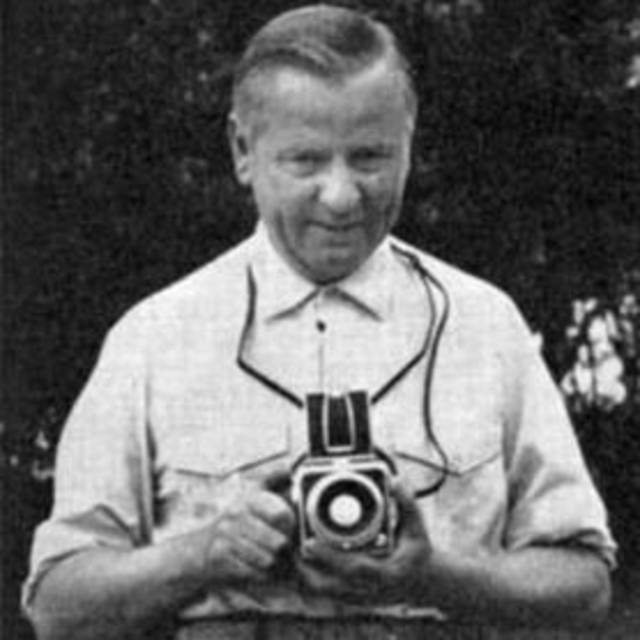  Victor Hasselblad ( 1906-1978 )