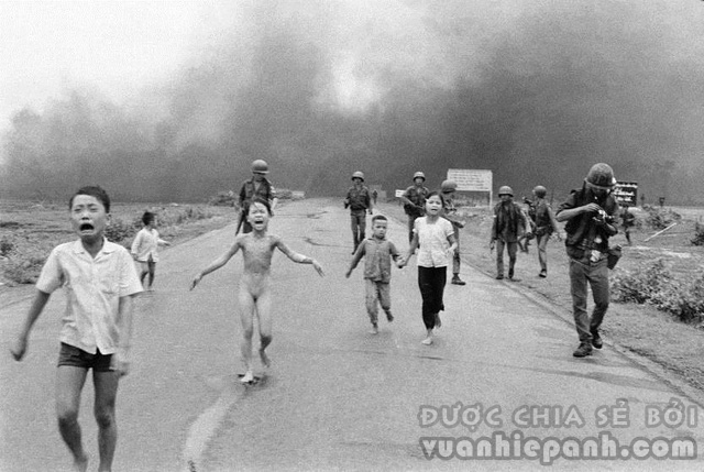 Bức ảnh về chiến tranh Việt Nam gây sốc cho cả thế giới của tác giả Nick Ut.