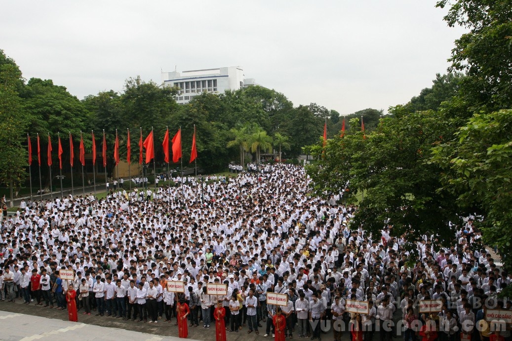 Đại học Bách Khoa Hà Nội, lễ khai giảng năm học 2010-2011.