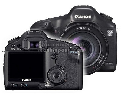 Canon EOS 5D Mark II được trang bị màn hình rộng 3 inch, độ phân giải 920.000 pixel.