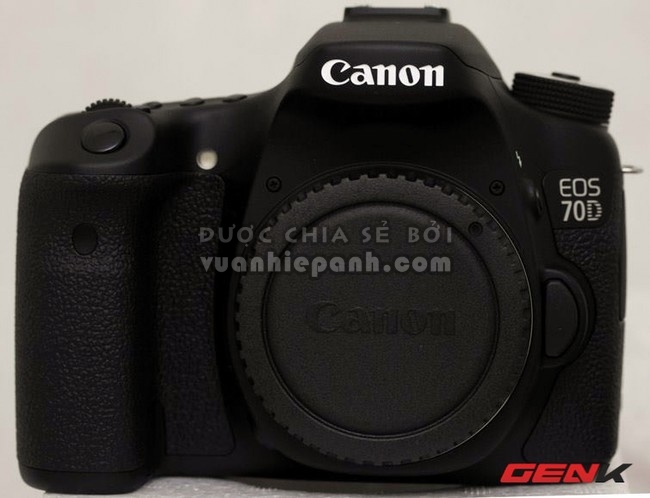 Trên tay Canon EOS 70D: nâng cấp vừa phải, chú trọng quay phim