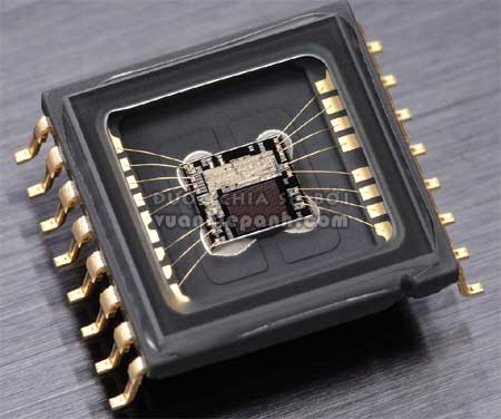 Chip xử lý tích hợp các chức năng: nhận diện khung cảnh, lấy nét tự động, kiểm soát phơi sáng và cân bằng trắng trên D300 vẫn được duy trì trên D300s. Ảnh: Imaging Resource.