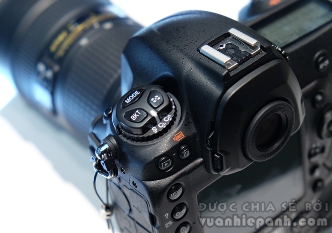 Nikon D5 - máy ảnh chuyên nghiệp hỗ trợ ISO 3 triệu