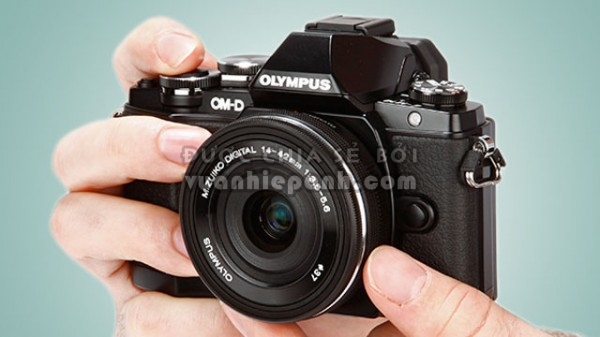 Dòng máy ảnh OM-D của Olympus hiện đang là một trong những dòng không gương lật được yêu quý nhất trên toàn cầu, và Olympus đã không phụ lòng người hâm mộ khi ra mắt OM-D E-M10.