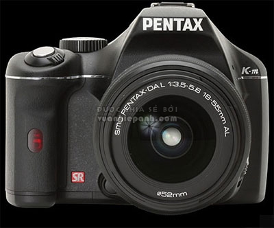 Pentax K2000 hay còn được gọi là K-m. Ảnh: Dpreview.