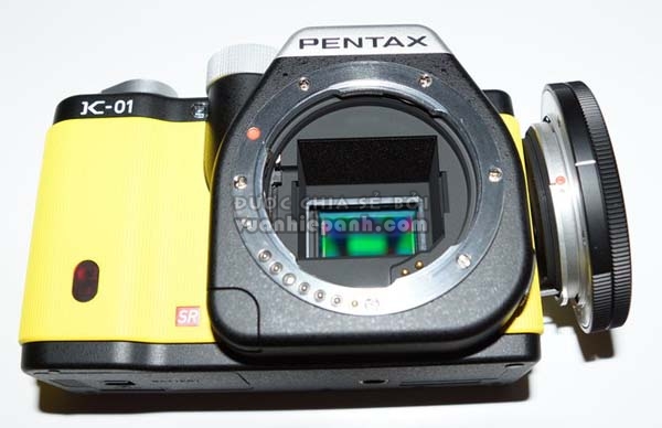 Pentax K-01 